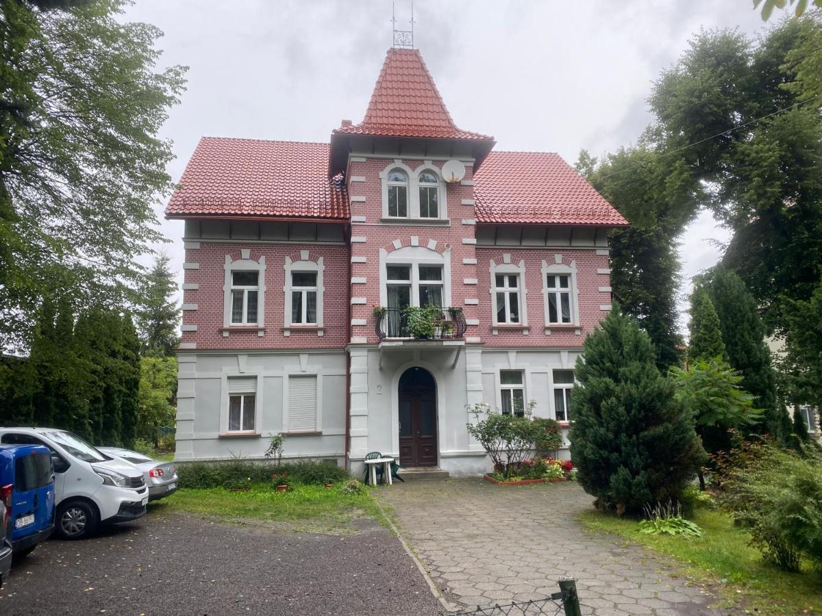 Apartamenty Przy Parku Szwedzkim Szczawno-Zdroj Exteriér fotografie